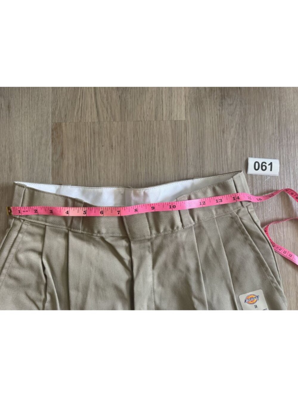 Dickies Easy Care Pleated Shorts sz 30 - Picture 6 of 7